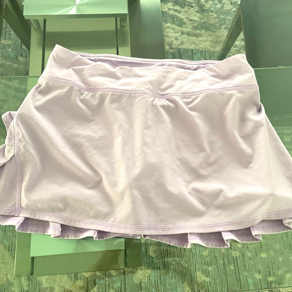 Lululemon tennis skirt excellent condition